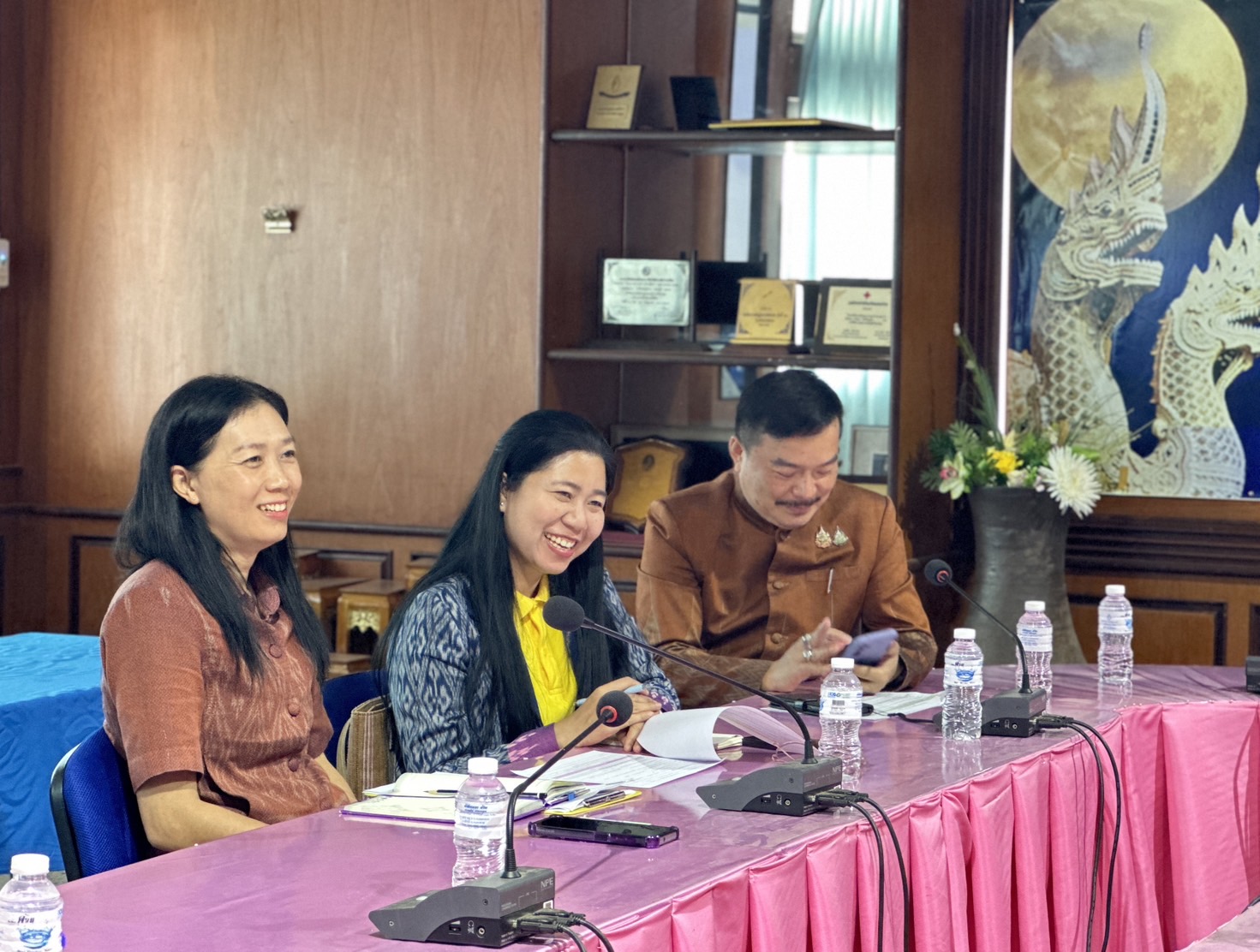 พช.หนองคาย จัดเวทีถอดบทเรียนโครงการหนองคาย สบายดี : Smart Smile Style SAYAM ระดับโซนอำเภอ จังหวัดหนองคาย