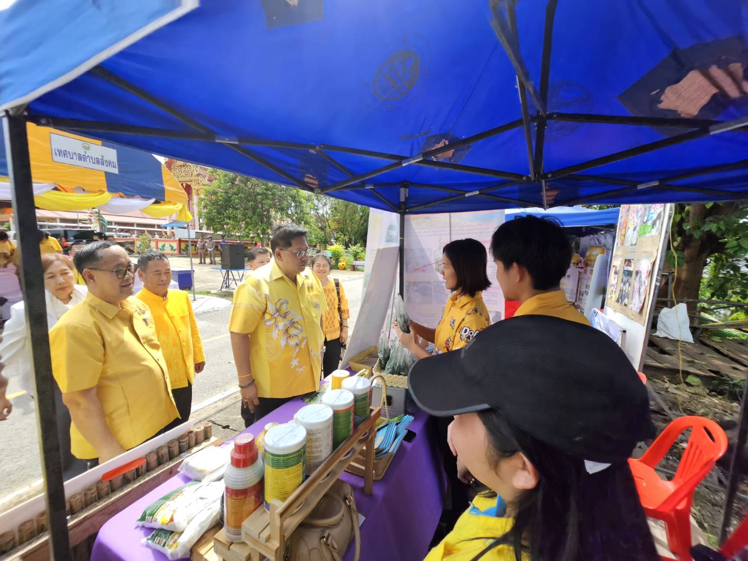 ผู้ว่าฯ หนองคาย นำทีม “ผู้นำการเปลี่ยนแปลง” ต.สังคม โชว์ผลสำเร็จ การขับเคลื่อนตำบลเข้มแข็งตามหลักเศรษฐกิจพอเพียง ในการคัดเลือกผู้นำการเปลี่ยนแปลงฯ ระดับประเทศ