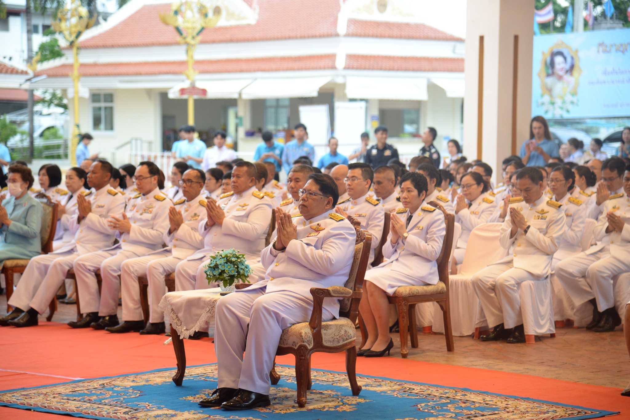 พช.หนองคาย ร่วมพิธีเจริญพระพุทธมนต์และทำบุญตักบาตรถวายพระราชกุศล เนื่องในโอกาสวันเฉลิมพระชนมพรรษา สมเด็จพระนางเจ้าสิริกิติ์ พระบรมราชินีนาถ พระบรมราชชนนีพันปีหลวง 12 สิงหาคม 2568