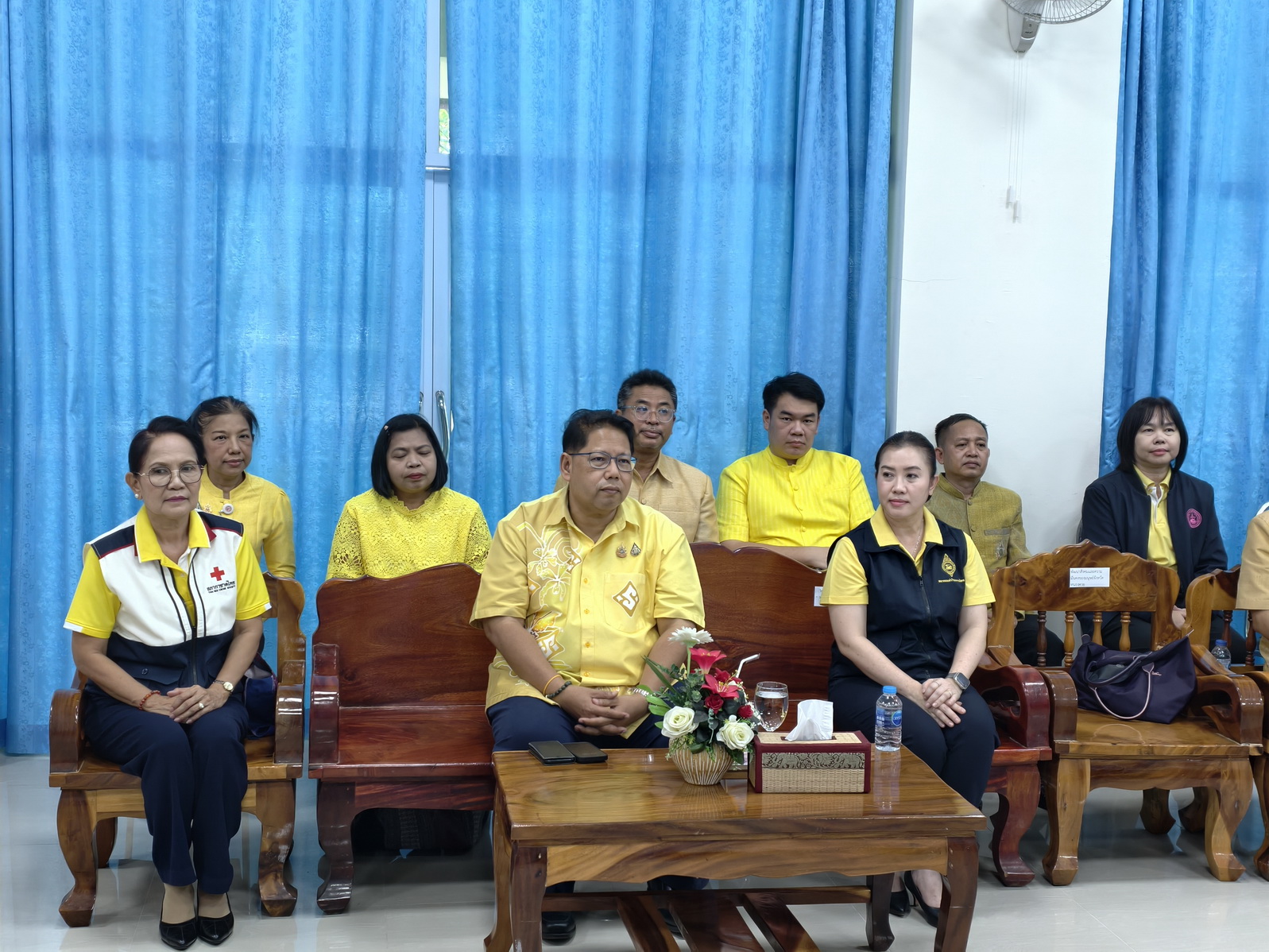 พช.หนองคาย ร่วมพิธีมอบกายอุปกรณ์ ประเภทรถสามล้อโยก ตามโครงการจัดหากายอุปกรณ์สำหรับช่วยเหลือคนพิการ 72,000 ชุด เฉลิมพระเกียรติพระบาทสมเด็จพระเจ้าอยู่หัว