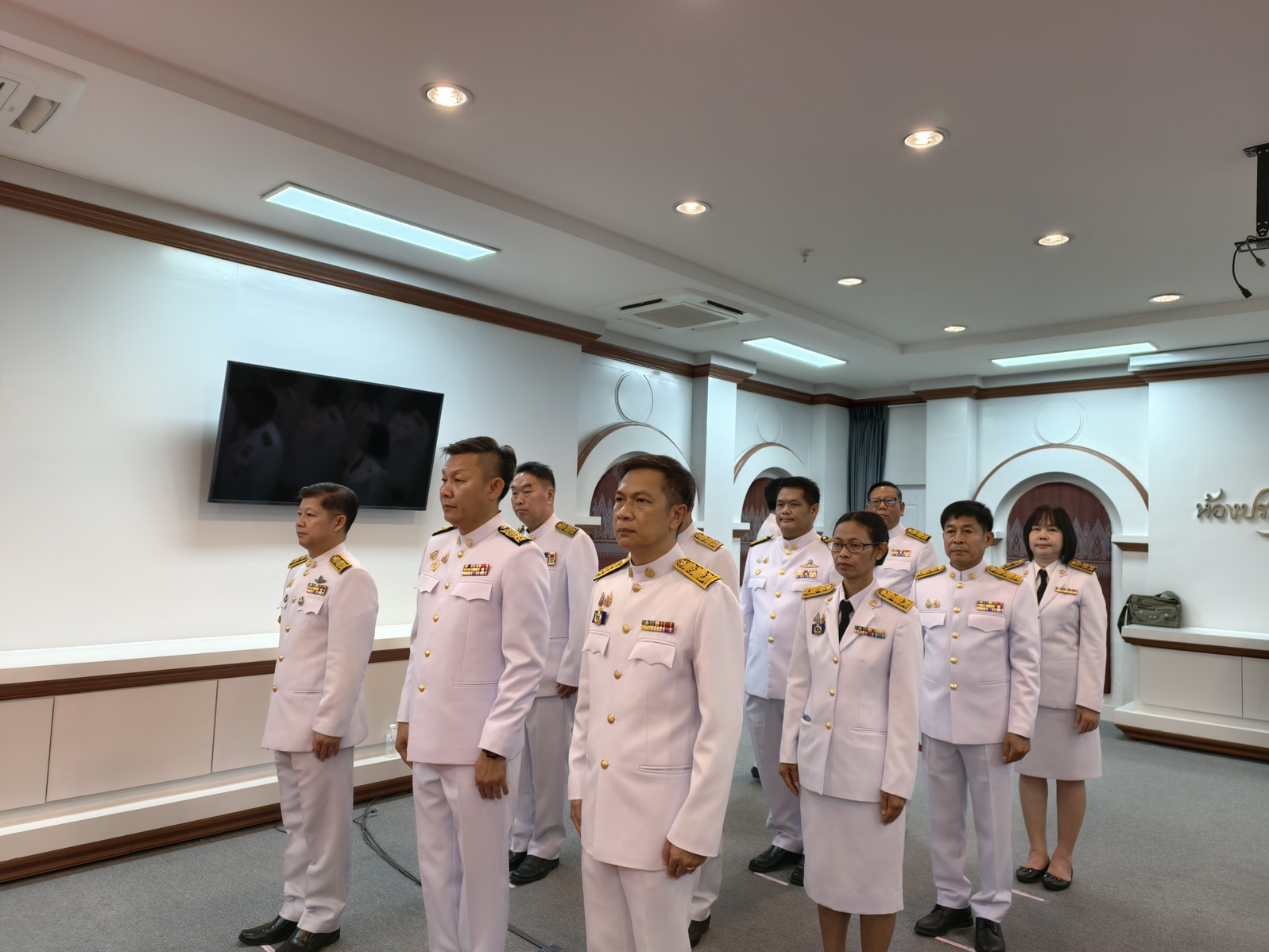 พช.หนองคาย ร่วมพิธีมอบเงินพระราชทานให้แก่ครอบครัวกำลังพลที่เสียชีวิต