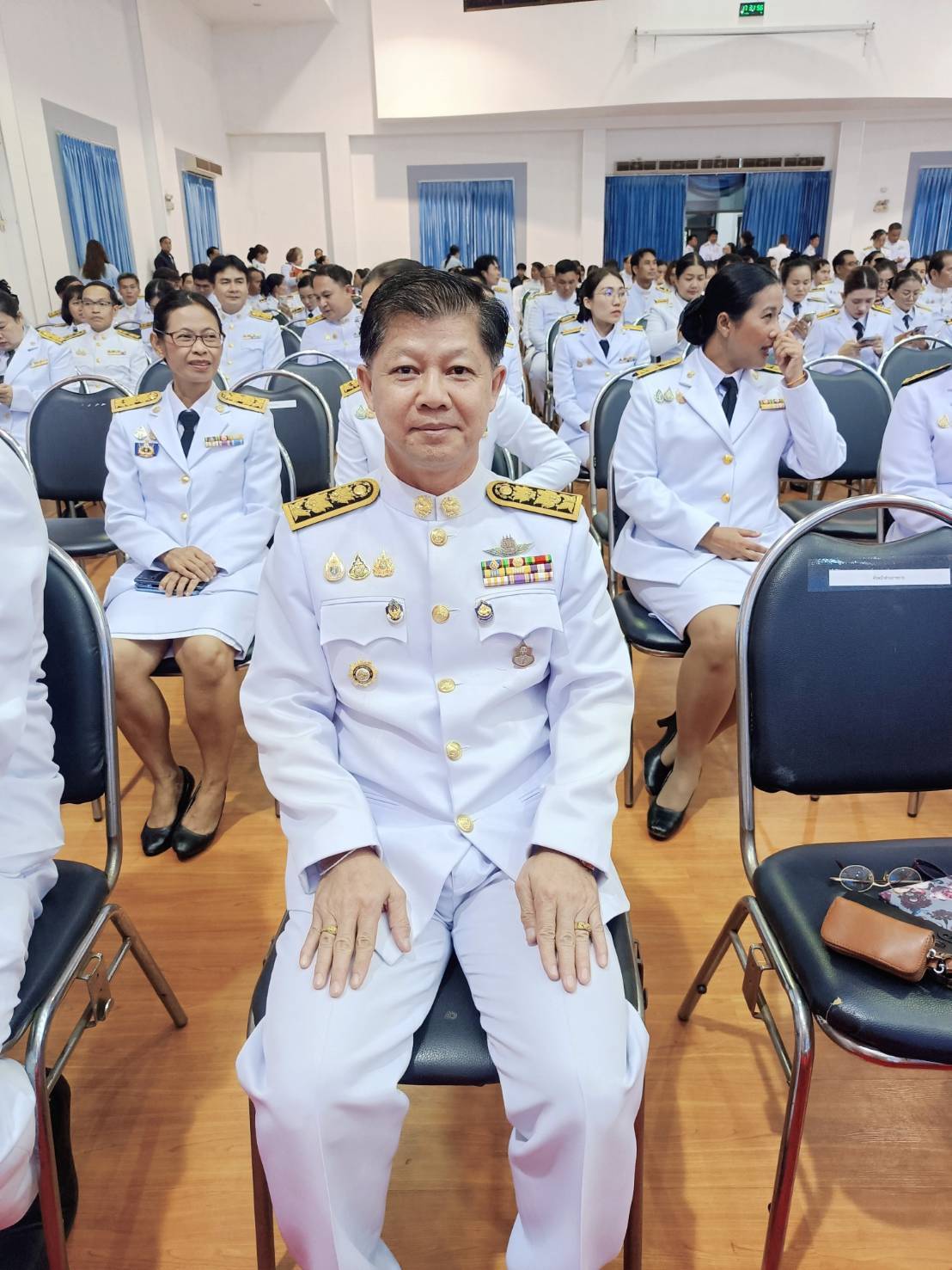 พช.หนองคาย ร่วมพิธีถวายเครื่องราชสักการะและวางพานพุ่ม และจุดเทียนถวายพระพรชัยมงคล สมเด็จพระนางเจ้าสิริกิตติ์ พระบรมราชินีนาถ พระบรมราชชนนีพันปีหลวง เนื่องในโอกาสวันเฉลิมพระชนมพรรษา 12 สิงหาคม 2568