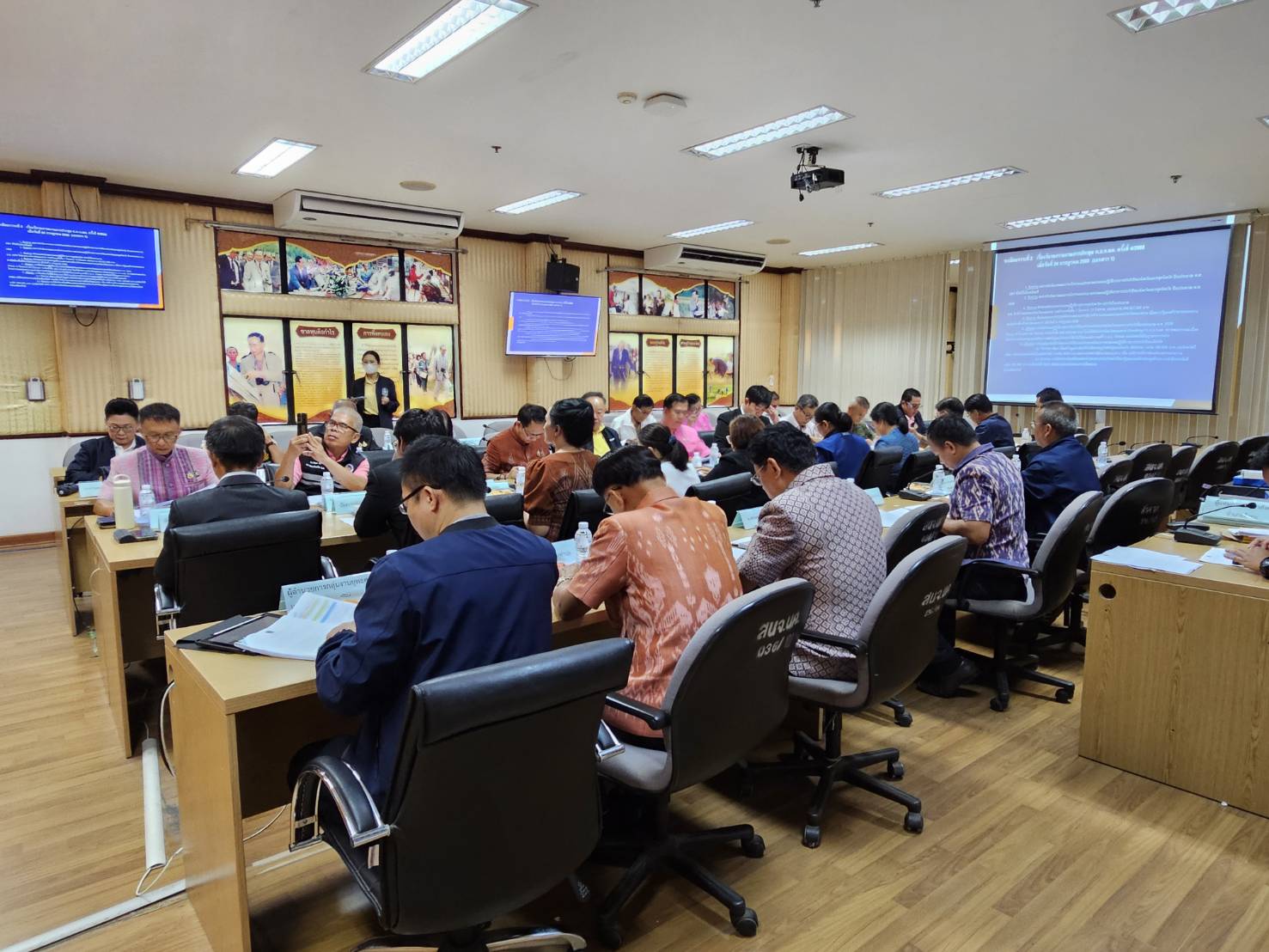 พช.หนองคาย ร่วมประชุมคณะกรรมการบริหารงานจังหวัดแบบบูรณาการจังหวัดหนองคาย (ก.บ.จ.นค.) ครั้งที่ 5/2568
