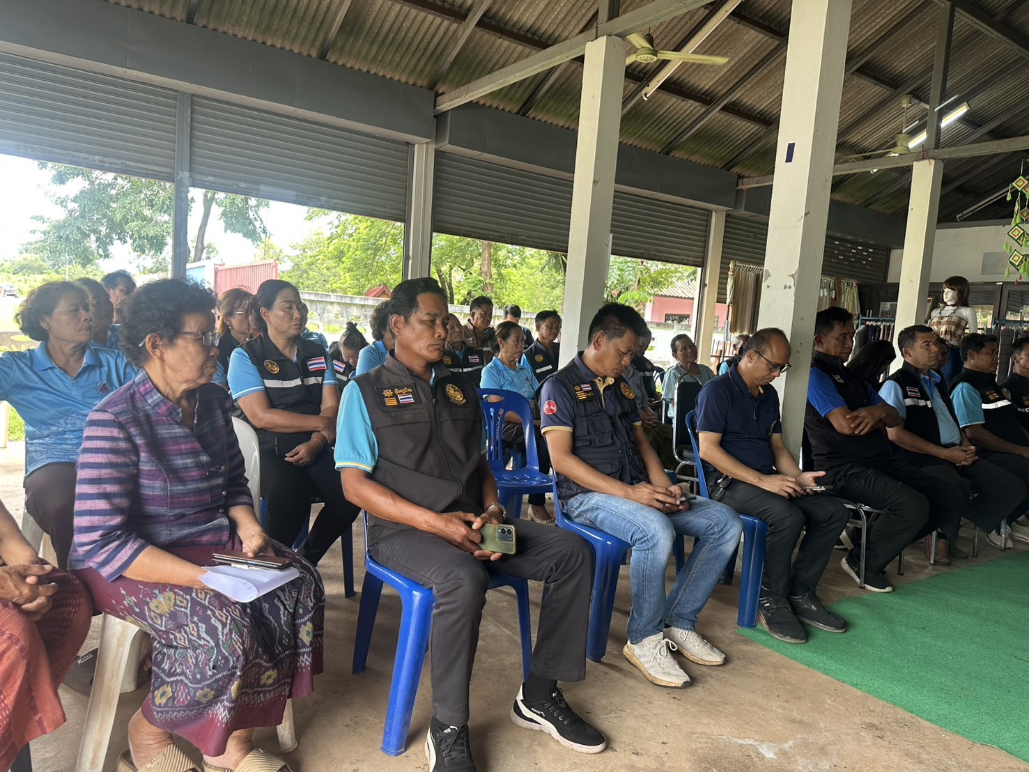 พช.หนองคาย ประชุมซักซ้อม เตรียมความพร้อมการคัดเลือกหมู่บ้านหัตถกรรมเข้ารับรางวัล “หม่อมงามจิตต์ บุรฉัตร” รางวัลสร้างเสริมคนดีมีคุณธรรม ประจำปี 2568