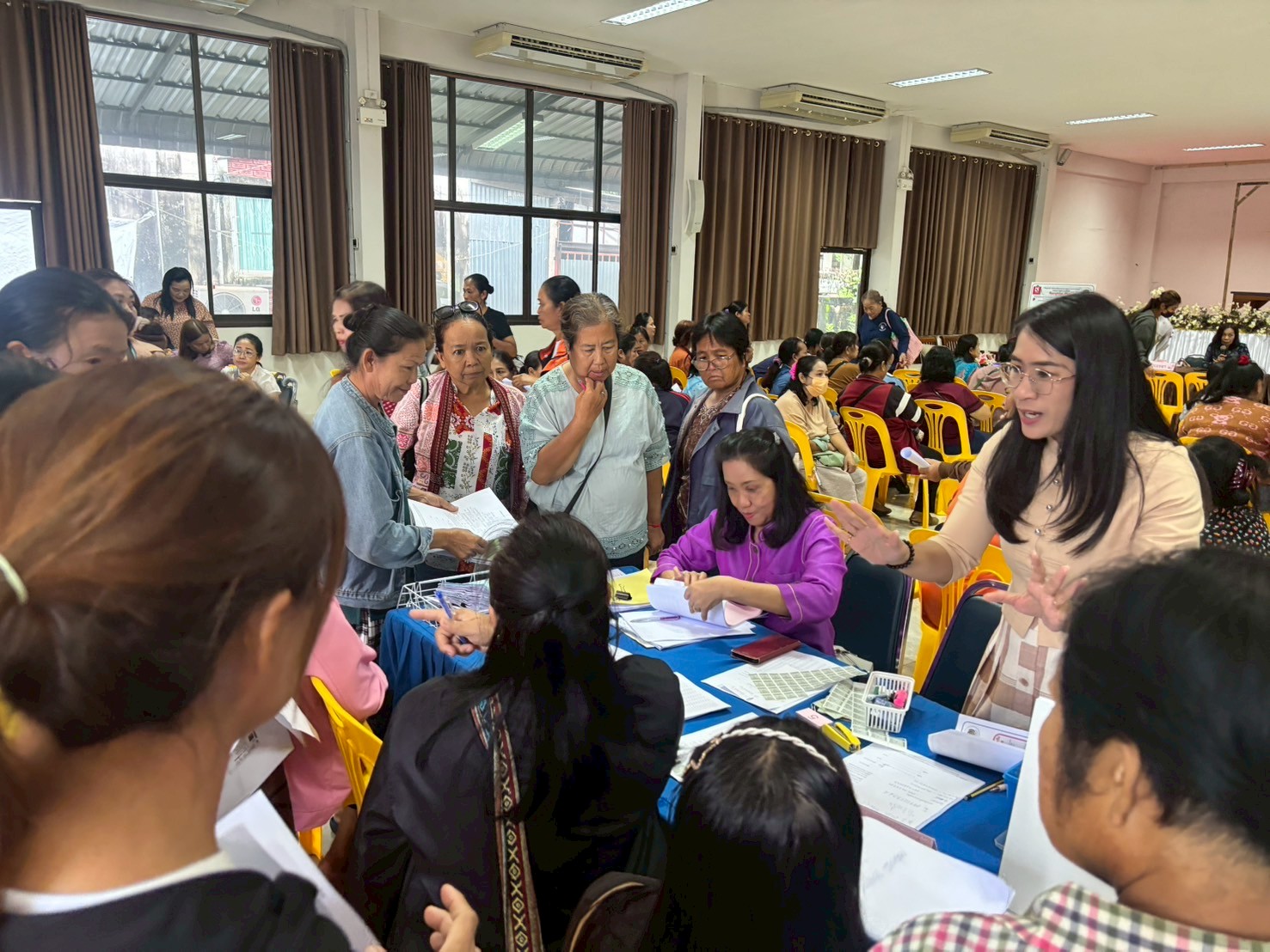 กองทุนพัฒนาบทบาทสตรีหนองคายร่วมกับสำนักงานยุติธรรมจังหวัดหนองคาย ดำเนินโครงการร่วมใจไกล่เกลี่ยช่วยเหลือลูกหนี้กองทุนพัฒนาบทบาทสตรี “Nongkhai Plus++ สร้างสุข สร้างรอยยิ้ม ให้ลูกหนี้”