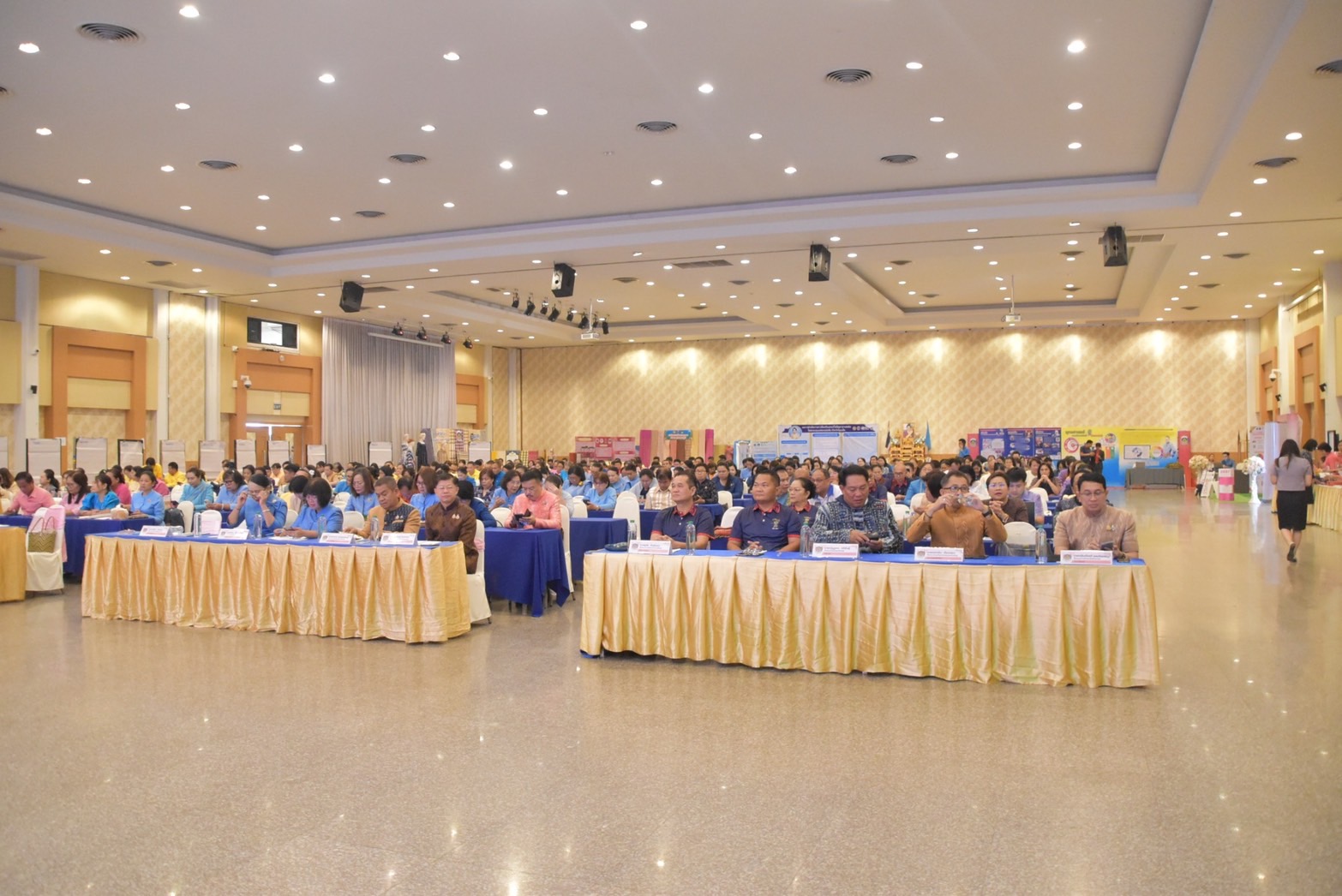 พช.หนองคาย เข้าร่วมประชุมตรวจติดตามผลการดำเนินงานของหน่วยรับตรวจรายไตรมาส 15 จังหวัดภาคตะวันออกเฉียงเหนือ