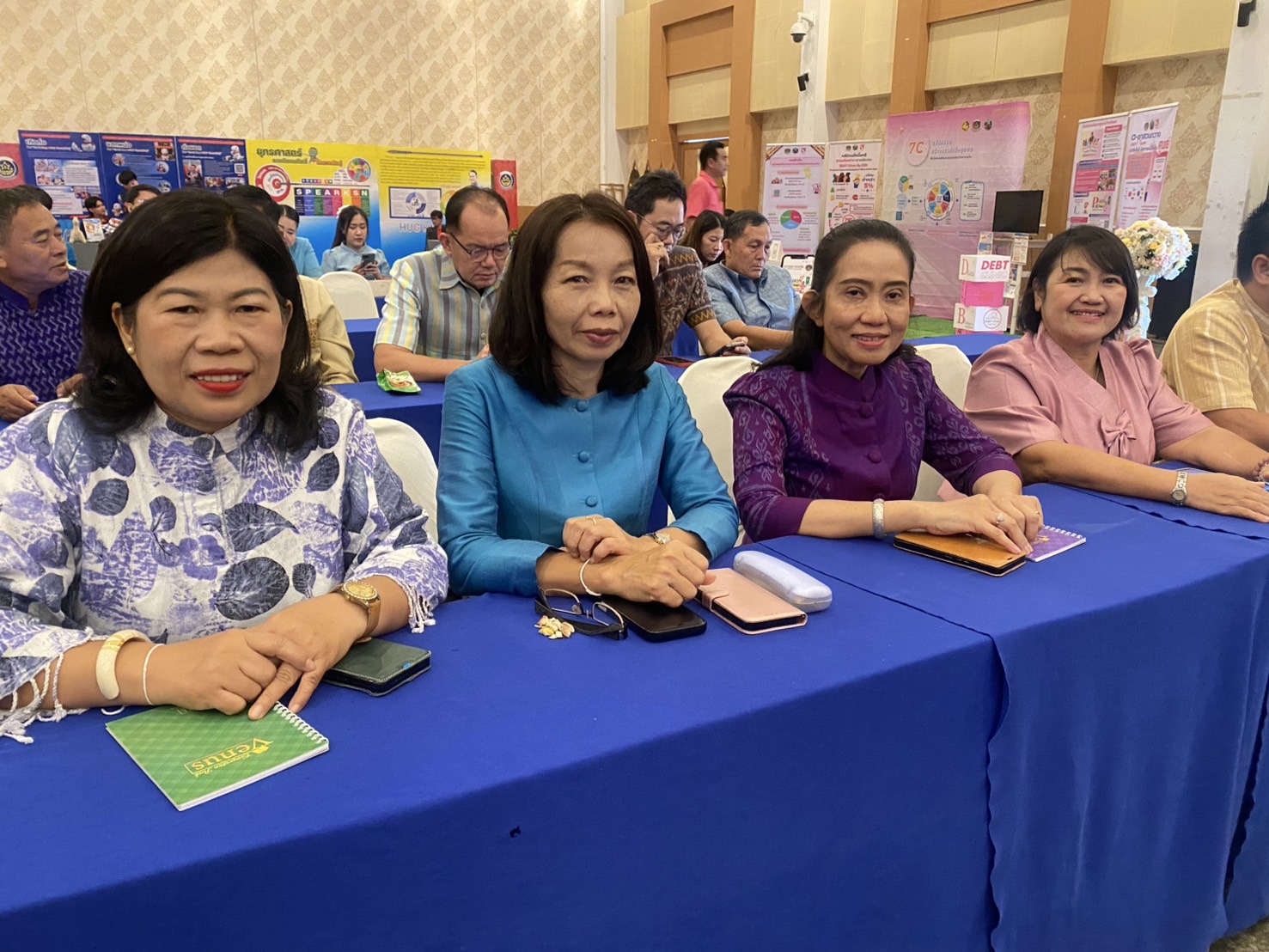 พช.หนองคาย เข้าร่วมประชุมตรวจติดตามผลการดำเนินงานของหน่วยรับตรวจรายไตรมาส 15 จังหวัดภาคตะวันออกเฉียงเหนือ