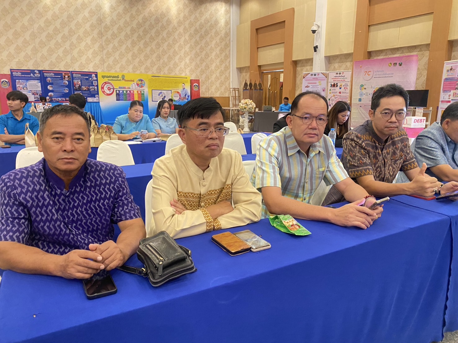 พช.หนองคาย เข้าร่วมประชุมตรวจติดตามผลการดำเนินงานของหน่วยรับตรวจรายไตรมาส 15 จังหวัดภาคตะวันออกเฉียงเหนือ